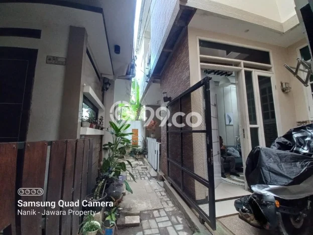 PENAWARAN TERBAIK! Rumah Strategis di Cimahi Tengah, LT 28m² LB 45m² PENAWARAN TERBAIK! Rumah Strategis di Cimahi Tengah, LT 28m² LB 45m²