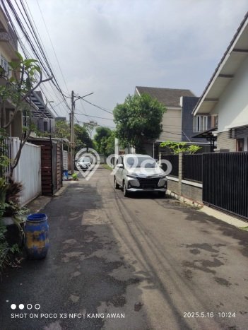 Rumah Nyaman area Buah Batu, Bandung, LT 101m² Bangunan 90m² Rumah Nyaman area Buah Batu, Bandung, LT 101m² Bangunan 90m²