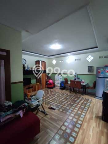 Rumah Modern area Gede Bage, Bandung, LT 140m² LB 125m² Rumah Modern area Gede Bage, Bandung, LT 140m² LB 125m²