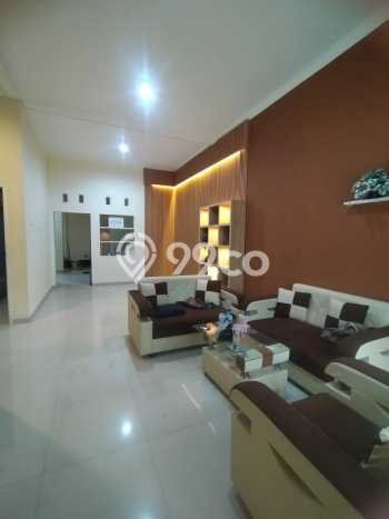 Rumah Modern Minimalis 4 KT Bisa Langsung Pindah di Arcamanik Rumah Modern Minimalis 4 KT Bisa Langsung Pindah di Arcamanik