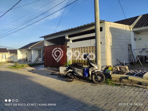 Hunian Murah Dijual di Cihampelas, Bandung Barat Harga Rp 370 Juta Hunian Murah Dijual di Cihampelas, Bandung Barat Harga Rp 370 Juta