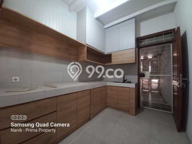 Rumah Modern Minimalis 5 KT Bisa Langsung Pindah di Cimahi Tengah Rumah Modern Minimalis 5 KT Bisa Langsung Pindah di Cimahi Tengah