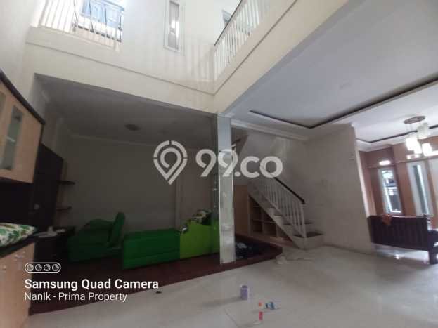 Bisa KPR! Rumah Asri di Cimahi Utara, Luas 112m² Bangunan 180m² Bisa KPR! Rumah Asri di Cimahi Utara, Luas 112m² Bangunan 180m²