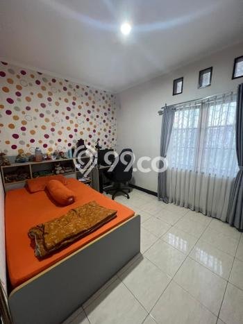 Rumah dengan Lokasi Strategis 4 KT di Antapani, Bandung Rumah dengan Lokasi Strategis 4 KT di Antapani, Bandung