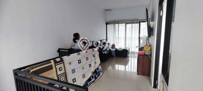 PROMO TERBATAS! Rumah Premium area Cihanjuang, Bandung, Luas 75m² Bangunan 110m² PROMO TERBATAS! Rumah Premium area Cihanjuang, Bandung, Luas 75m² Bangunan 110m²