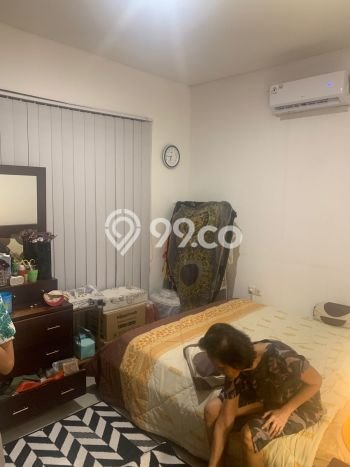 For Sale Rumah 3 Kamar Lokasi Ideal Bagus dan Strategis di Cinere For Sale Rumah 3 Kamar Lokasi Ideal Bagus dan Strategis di Cinere
