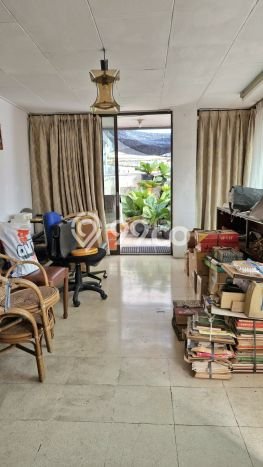 For Sale! Luxury House LT 275m2 Desain Modern di Gandaria For Sale! Luxury House LT 275m2 Desain Modern di Gandaria