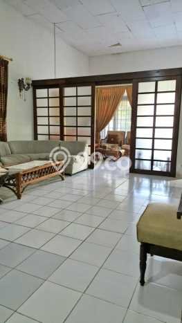 Hunian Mewah Dijual LT 260m2 di Cinere, Depok Hunian Mewah Dijual LT 260m2 di Cinere, Depok