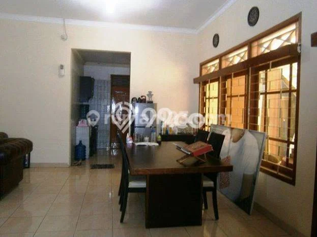 Rumah Cantik Siap Huni Di Cinere Luas 250m2 Lokasi Strategis Rumah Cantik Siap Huni Di Cinere Luas 250m2 Lokasi Strategis