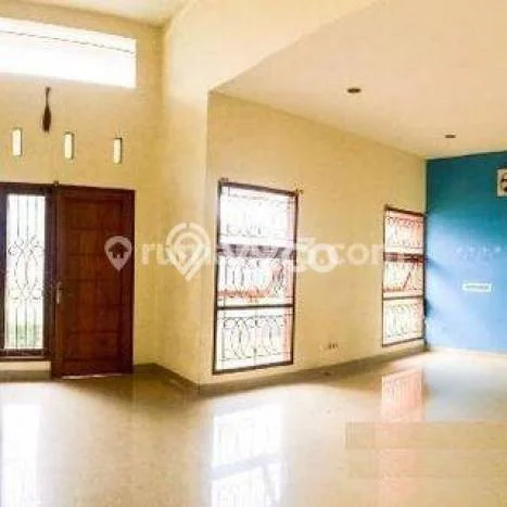 Rumah Bagus Siap Pakai Di Cinere Luas 120m2 Lokasi Strategis Rumah Bagus Siap Pakai Di Cinere Luas 120m2 Lokasi Strategis