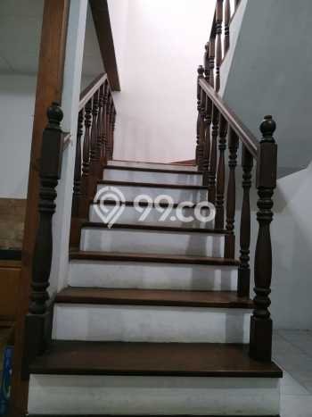 Hunian Cantik Minimalis Lb 180m2 di Ciputat, Tangerang Selatan Hunian Cantik Minimalis Lb 180m2 di Ciputat, Tangerang Selatan