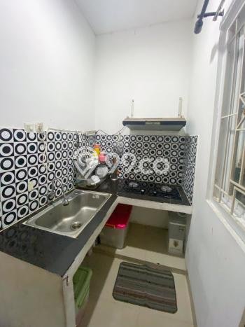 Rumah Strategis Minimalis Lb 55m2 di Ciputat, Tangerang Selatan Rumah Strategis Minimalis Lb 55m2 di Ciputat, Tangerang Selatan