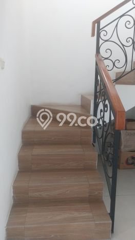 Ready to Use! Luxury House LT 165m2 Desain Modern di Jati Padang Ready to Use! Luxury House LT 165m2 Desain Modern di Jati Padang