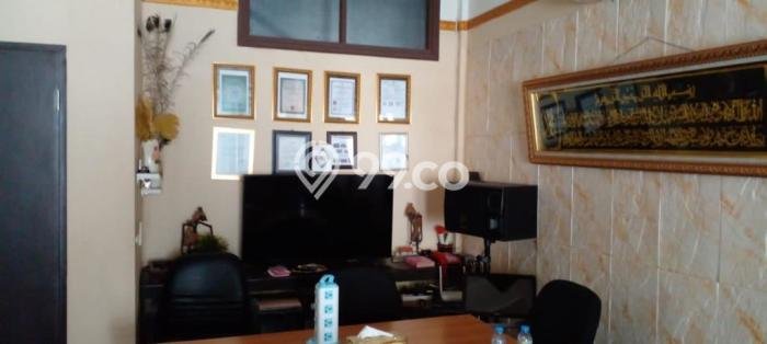 Ruko Dijual di Tebet LT 65m2, LB 195m2 Solusi Investasi Cerdas Ruko Dijual di Tebet LT 65m2, LB 195m2 Solusi Investasi Cerdas