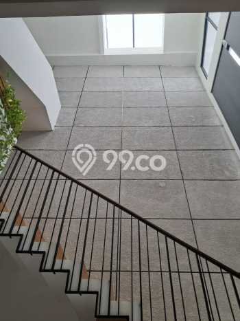 Dijual Hunian Rumah Terawat 3 KT di Meruya, Jakarta Barat Dijual Hunian Rumah Terawat 3 KT di Meruya, Jakarta Barat