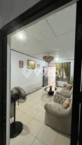 Rumah Mewah LB 150m2 Siap Huni Desain Elegan di Kemanggisan, Jakarta Barat Rumah Mewah LB 150m2 Siap Huni Desain Elegan di Kemanggisan, Jakarta Barat