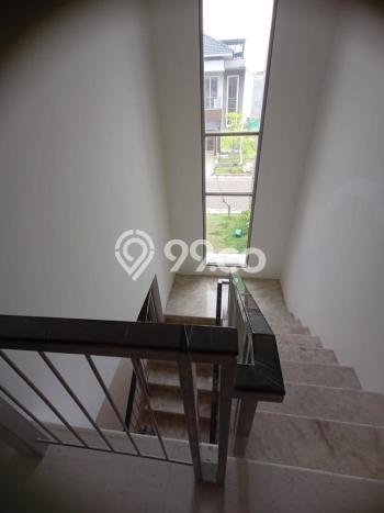 Rumah Asri di , 3 KM, Luas 160m2m² LB 240m2m² Rumah Asri di , 3 KM, Luas 160m2m² LB 240m2m²