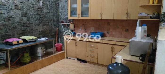 HOT DEAL! Rumah Premium di Tamansari, Jakarta Barat, Luas 100m² LB 225m² HOT DEAL! Rumah Premium di Tamansari, Jakarta Barat, Luas 100m² LB 225m²