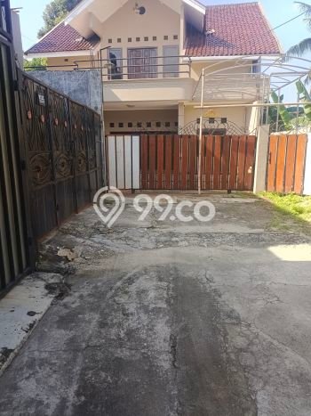 Rumah Lokasi Strategis di Kebon Jeruk, Jakarta Barat, Luas 81m² LB 160m² Rumah Lokasi Strategis di Kebon Jeruk, Jakarta Barat, Luas 81m² LB 160m²