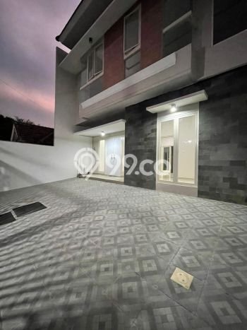 Siap Huni Hunian Elit 5 Kamar di Mulyorejo Dekat ke Mana Saja Siap Huni Hunian Elit 5 Kamar di Mulyorejo Dekat ke Mana Saja