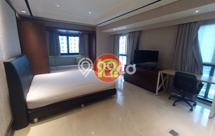 Hunian Strategis 330m2 di Sudirman Jakarta Selatan 3 KT Hunian Strategis 330m2 di Sudirman Jakarta Selatan 3 KT