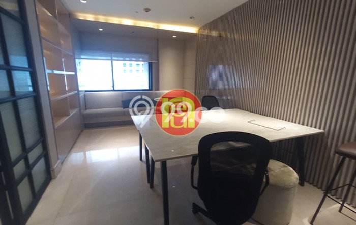 Hunian Strategis 330m2 di Sudirman Jakarta Selatan 3 KT Hunian Strategis 330m2 di Sudirman Jakarta Selatan 3 KT