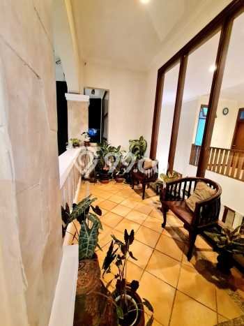 Rumah Luxury Modern Tanpa Renovasi di Alam Sutera Tangerang Rumah Luxury Modern Tanpa Renovasi di Alam Sutera Tangerang