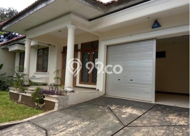 Rumah Luxury Modern Tanpa Renovasi di Kemang Jakarta Selatan Rumah Luxury Modern Tanpa Renovasi di Kemang Jakarta Selatan