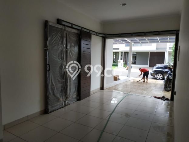 Rumah Elit Modern Tanpa Renovasi di Summarecon Bandung Bandung Rumah Elit Modern Tanpa Renovasi di Summarecon Bandung Bandung