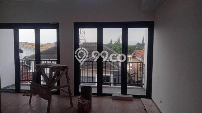 Dijual Hunian Rumah Terawat 3 KT di Kopo Permai, Bandung Dijual Hunian Rumah Terawat 3 KT di Kopo Permai, Bandung
