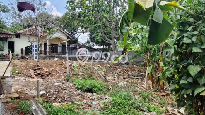 Lahan Kosong Dijual di Ngaliyan, Semarang, Luas 259m2 Area Strategis Lahan Kosong Dijual di Ngaliyan, Semarang, Luas 259m2 Area Strategis