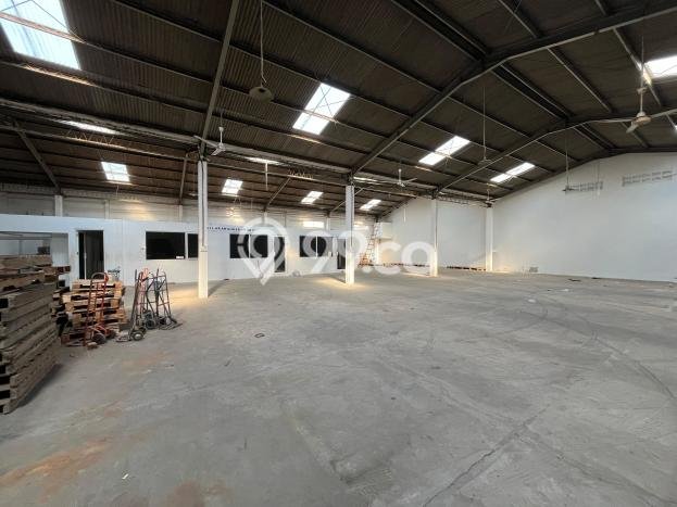 Gudang untuk disewa di Semarang Utara punya LT 600m2 & LB 575m2 harga sewa kompetitif Gudang untuk disewa di Semarang Utara punya LT 600m2 & LB 575m2 harga sewa kompetitif