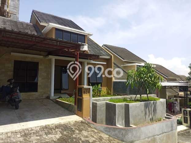 Disewakan Rumah Siap Pakai Pandanaran Hills Tembalang Semarang Disewakan Rumah Siap Pakai Pandanaran Hills Tembalang Semarang