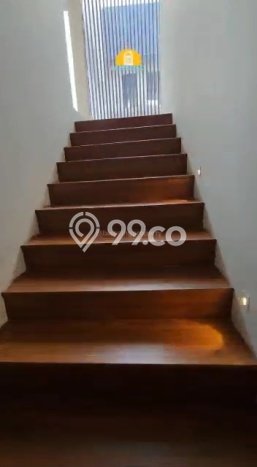 Hunian Mewah Siap Huni LT 110m2 di Gajah Mungkur, Semarang Hunian Mewah Siap Huni LT 110m2 di Gajah Mungkur, Semarang