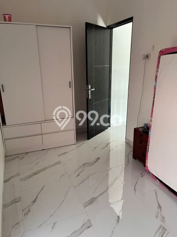 Lokasi terbaik! Rumah siap huni disewakan di Tembalang LB 70m2 Lokasi terbaik! Rumah siap huni disewakan di Tembalang LB 70m2