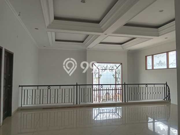 Rumah Nyaman area papandayan, 4 KT, Area Tenang, Luas 550m² LB 500m² Rumah Nyaman area papandayan, 4 KT, Area Tenang, Luas 550m² LB 500m²