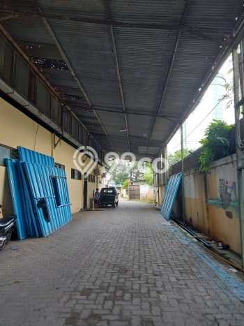 Unit Gudang Paling Strategis di Semarang Timur Semarang dengan LB 1600m2 Unit Gudang Paling Strategis di Semarang Timur Semarang dengan LB 1600m2