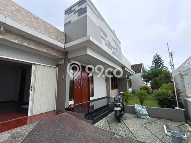 Lokasi terbaik! Rumah siap pakai dikontrakkan di Gajah Mungkur LB 300m2 Lokasi terbaik! Rumah siap pakai dikontrakkan di Gajah Mungkur LB 300m2