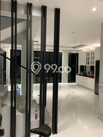 Dijual Rumah Luas Elegan Dengan View Cantik di BSB City, Semarang Dijual Rumah Luas Elegan Dengan View Cantik di BSB City, Semarang