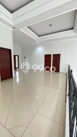 Rumah Nyaman area papandayan, 4 KT, Area Tenang, Luas 550m² LB 500m² Rumah Nyaman area papandayan, 4 KT, Area Tenang, Luas 550m² LB 500m²