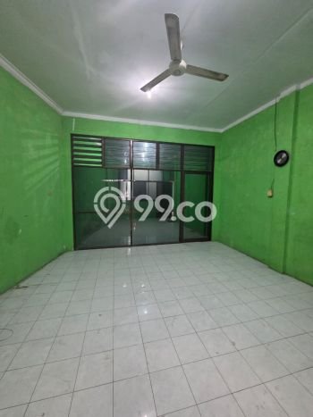 Gudang Dijual Lokasi Stratagis di Gayamsari Semarang Cocok untuk Investasi Gudang Dijual Lokasi Stratagis di Gayamsari Semarang Cocok untuk Investasi