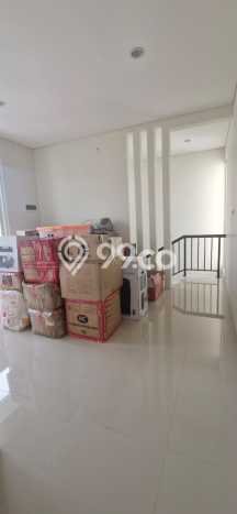 Rumah Luas Asri 3 KT Siap Huni di BSB City Semarang Rumah Luas Asri 3 KT Siap Huni di BSB City Semarang
