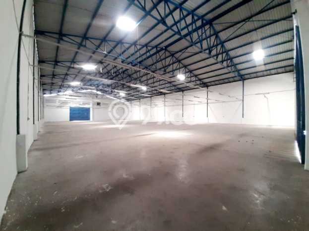 Gudang di Semarang Tengah, Luas 2000m2m², Lokasi Komersial, Disewakan Gudang di Semarang Tengah, Luas 2000m2m², Lokasi Komersial, Disewakan