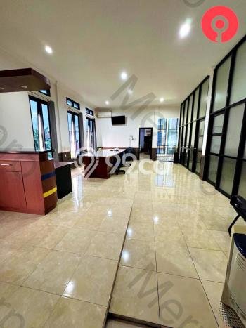 Ruko untuk disewa di Samarinda Utara punya LT 460m2 & LB 280m2 harga sewa kompetitif Ruko untuk disewa di Samarinda Utara punya LT 460m2 & LB 280m2 harga sewa kompetitif