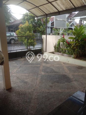 Disewakan Hunian Konsep Modern di Arcamanik Bandung dengan 4 Kamar Disewakan Hunian Konsep Modern di Arcamanik Bandung dengan 4 Kamar