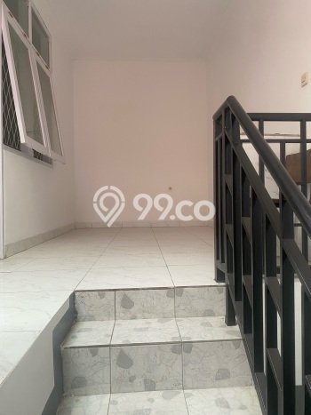 Rumah Cantik Siap Pakai Di Arcamanik Luas 100m2 Lokasi Strategis Rumah Cantik Siap Pakai Di Arcamanik Luas 100m2 Lokasi Strategis