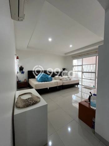 Rumah Mewah LB 300m2 Siap Pakai Desain Elegan di Gading Serpong, Tangerang Rumah Mewah LB 300m2 Siap Pakai Desain Elegan di Gading Serpong, Tangerang