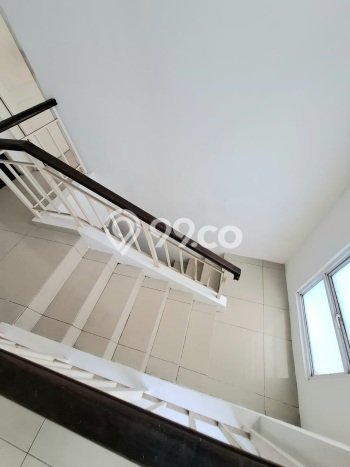 Rumah Mewah LB 155m2 Siap Huni Desain Elegan di Gading Serpong, Tangerang Rumah Mewah LB 155m2 Siap Huni Desain Elegan di Gading Serpong, Tangerang