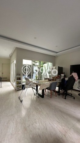 Hunian Mewah LB 193m2 Siap Pakai Desain Elegan di Gading Serpong, Tangerang Hunian Mewah LB 193m2 Siap Pakai Desain Elegan di Gading Serpong, Tangerang