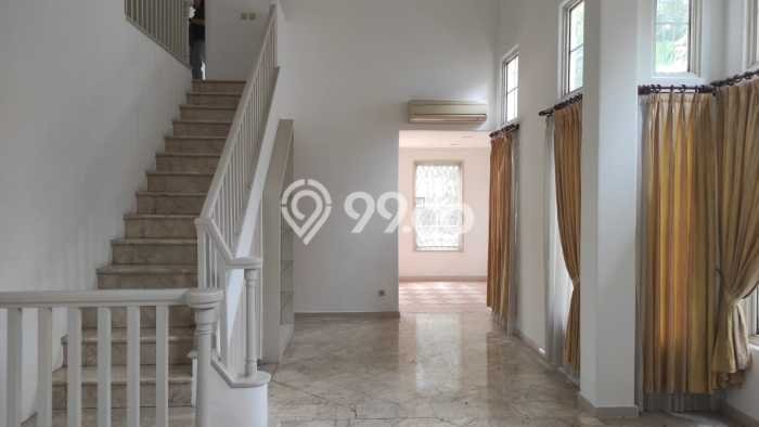 For Sale! Luxury House LT 312m2 Desain Elegan di Lippo Karawaci For Sale! Luxury House LT 312m2 Desain Elegan di Lippo Karawaci